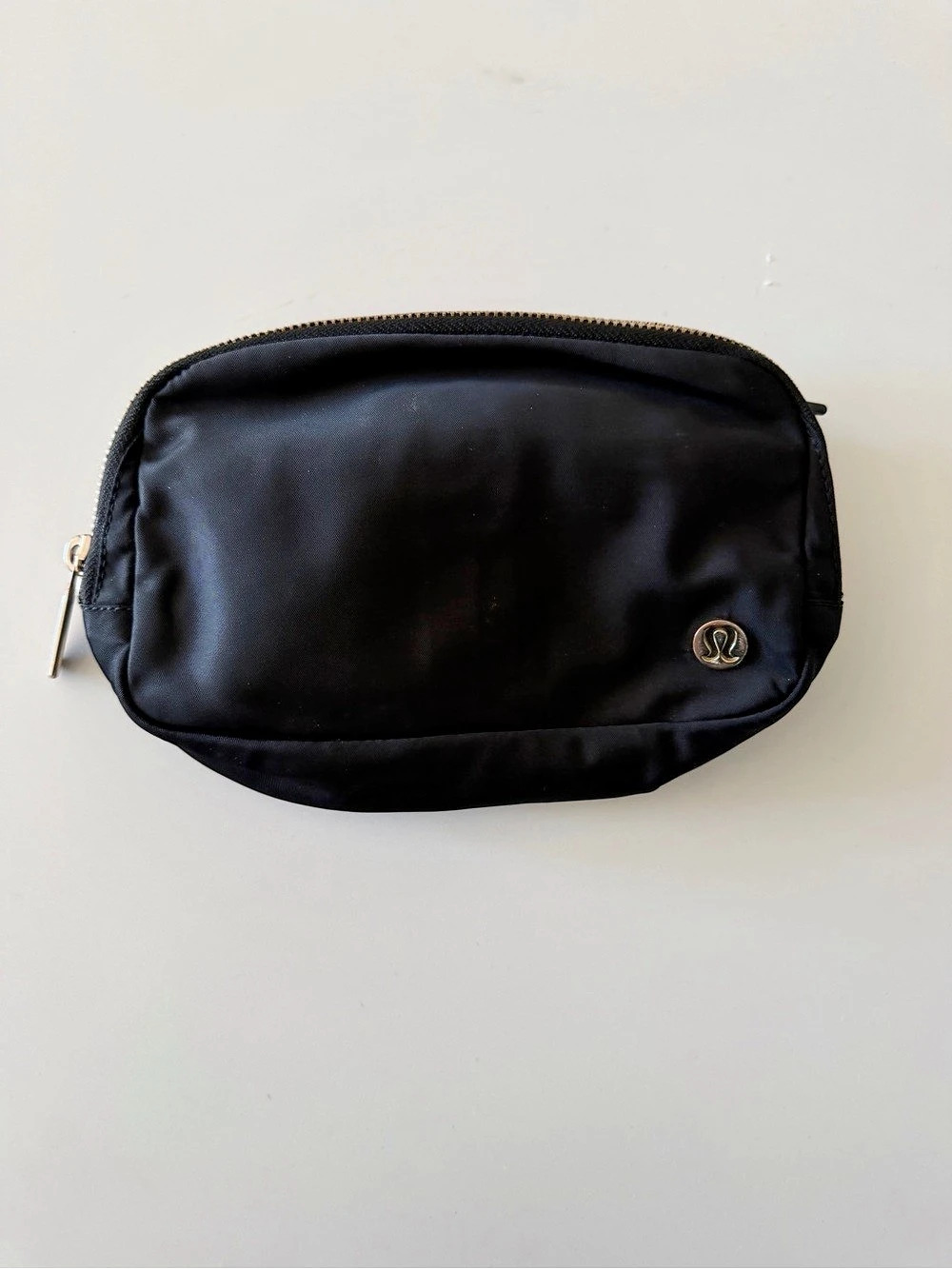 lululemon Everywhere Belt Bag 1L *Wordmark Black Crossbody Bag
